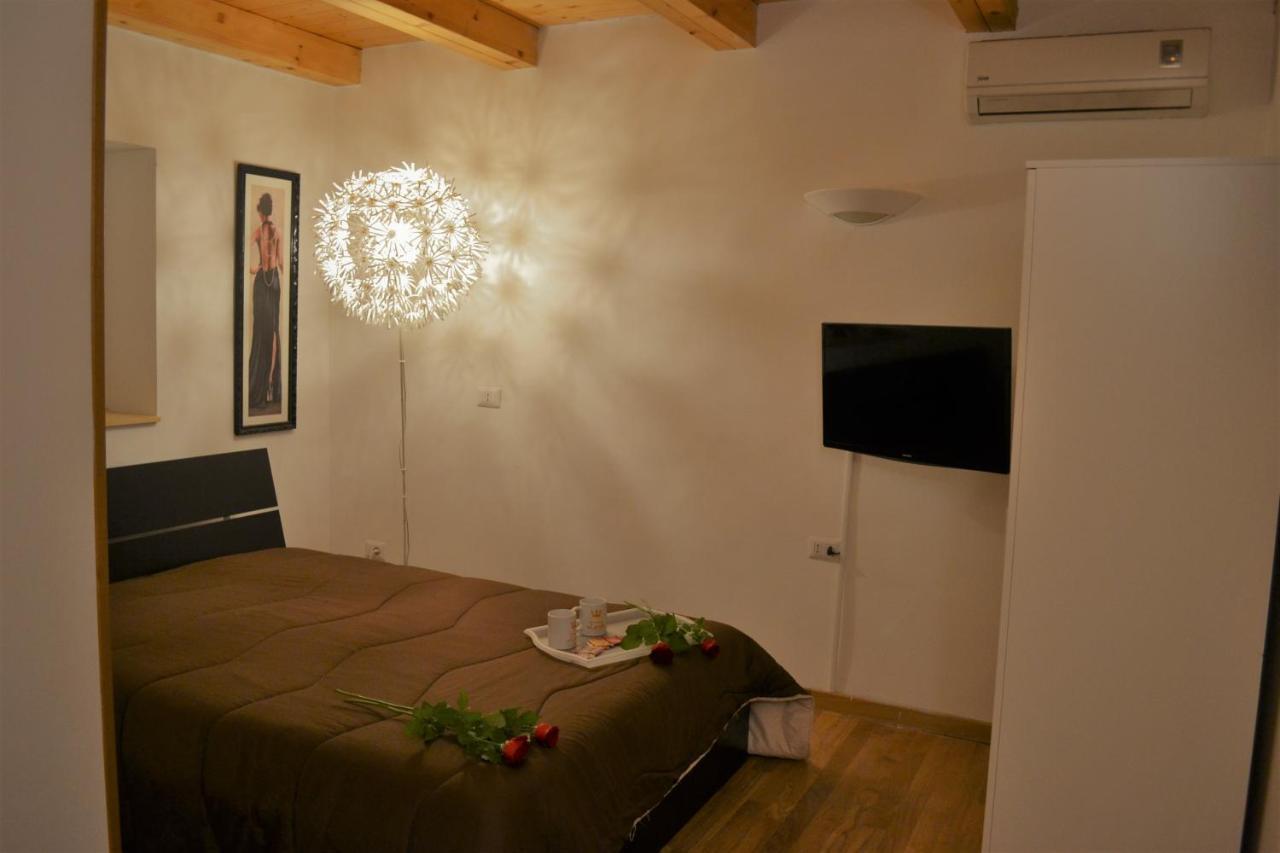 Residenza Principe Di Carafa Otel Napoli Dış mekan fotoğraf
